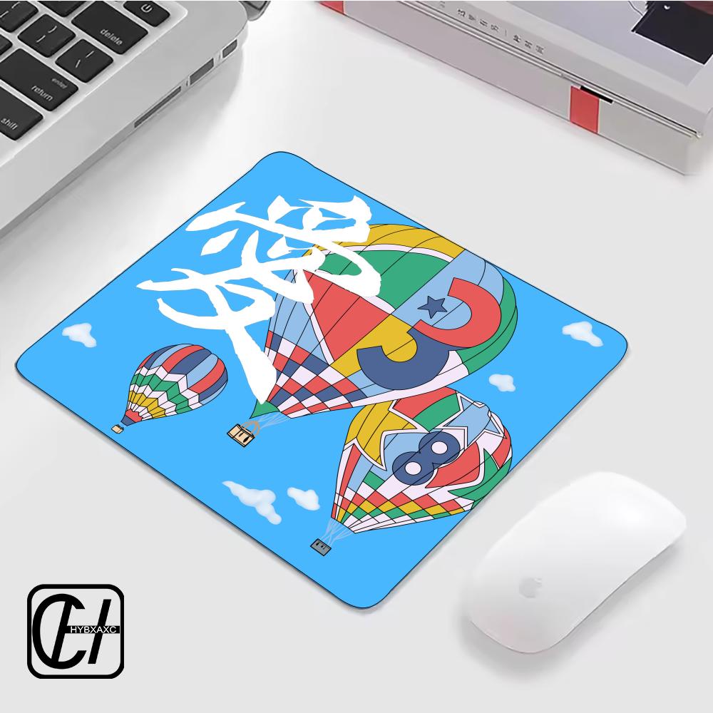 Nieuw ontwerp E-Sports muismat - Desk Setup Designer recensie en prijs